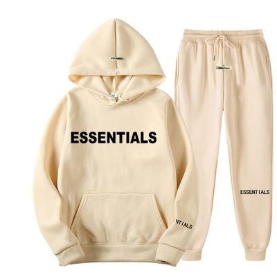 Ensemble jogging essentials