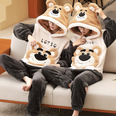 Pyjama ours couple
